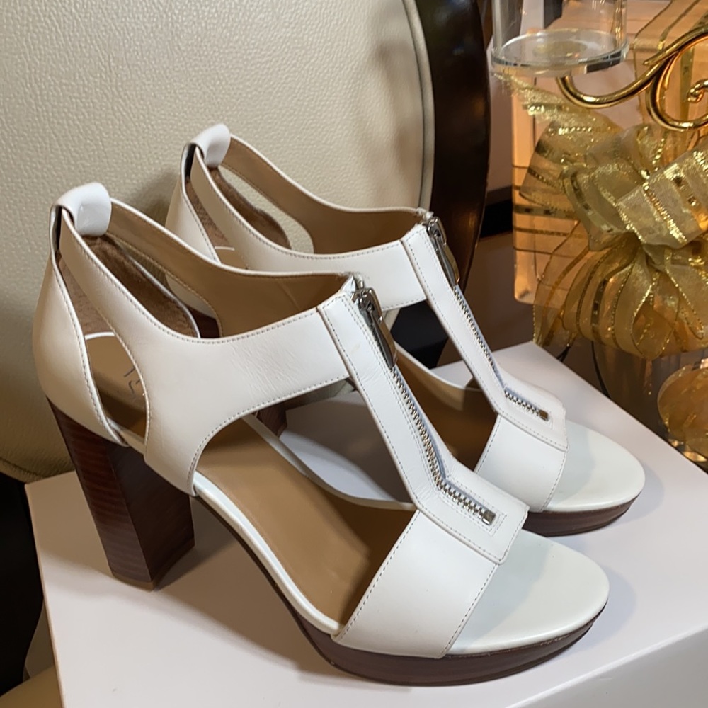 Franco Sarto like new not used tried on. - Picture 8 of 10